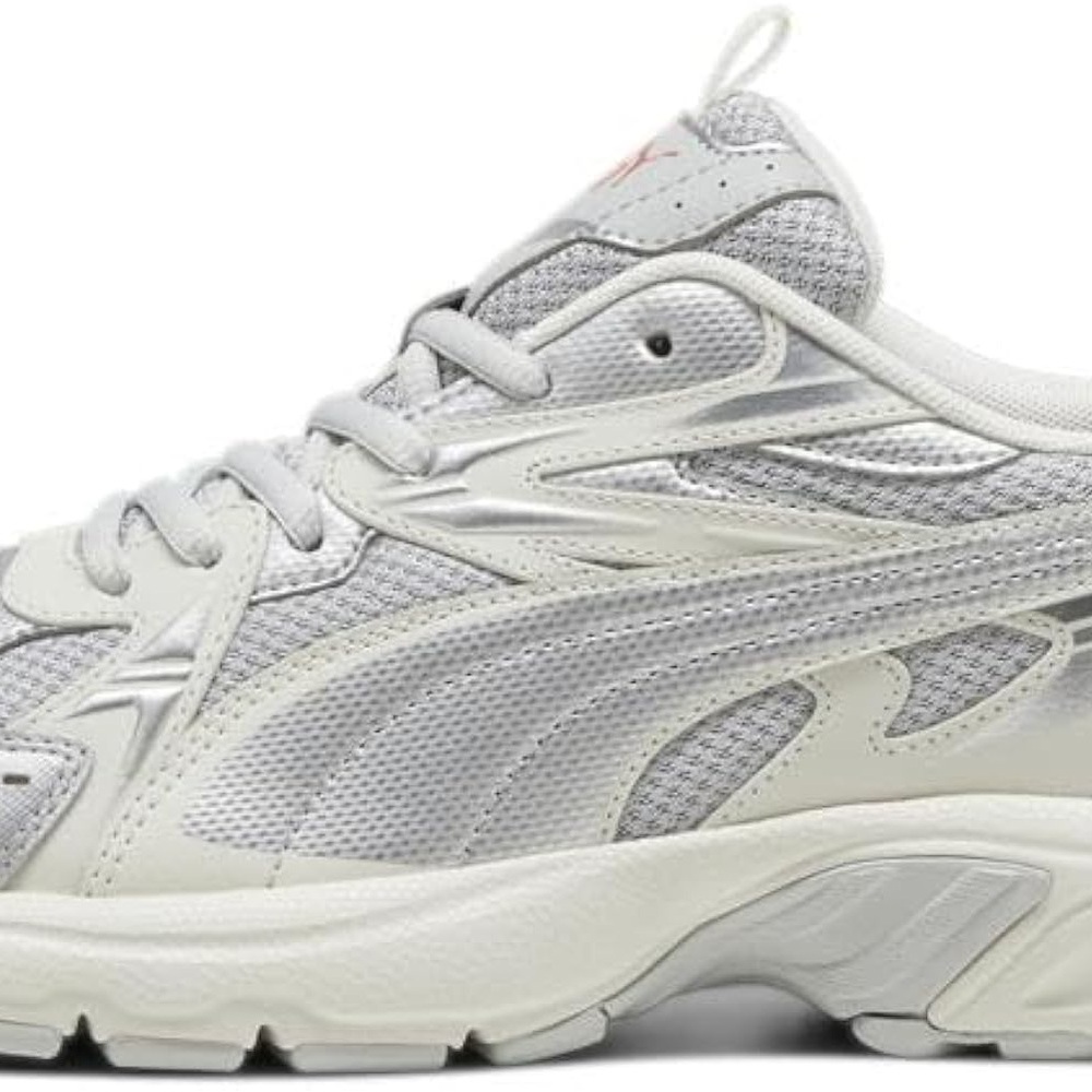 Puma Silver and White Athletic Shoes with Chunky Design and Cushioned Sole - Picture 5 of 7